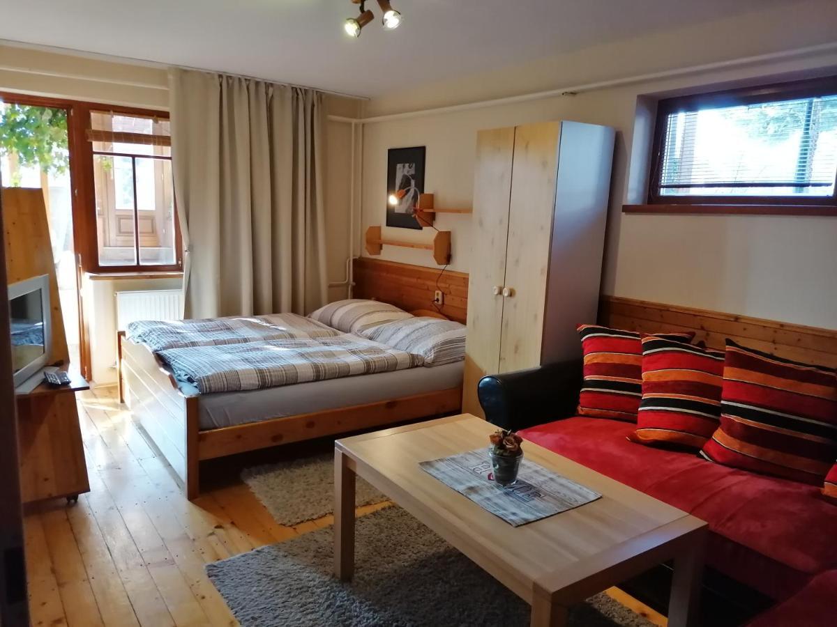 Family House - Apartmany Zuzana Stara Lesna Luaran gambar